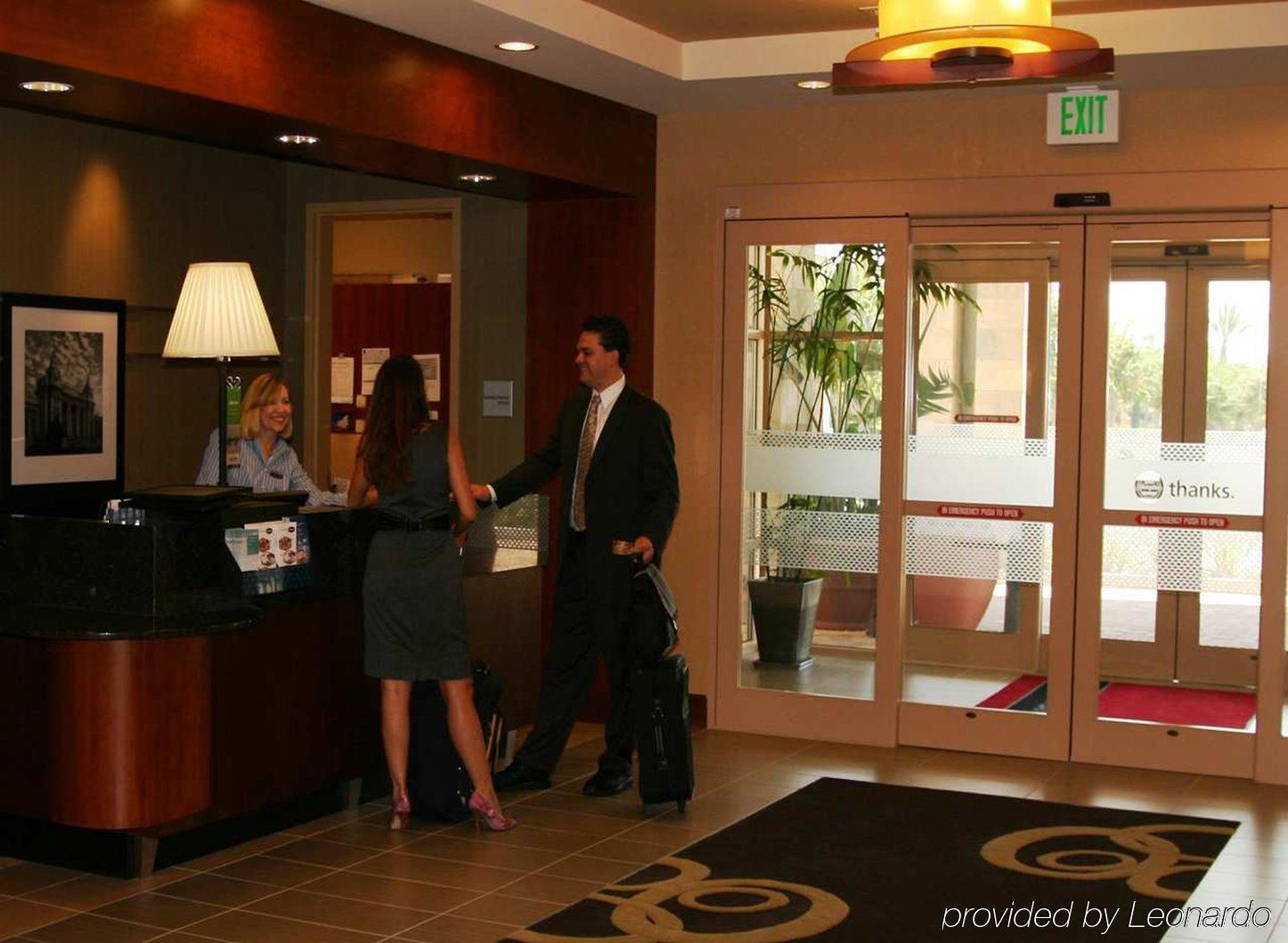 Hampton Inn & Suites Riverside/Corona East Inreriör bild