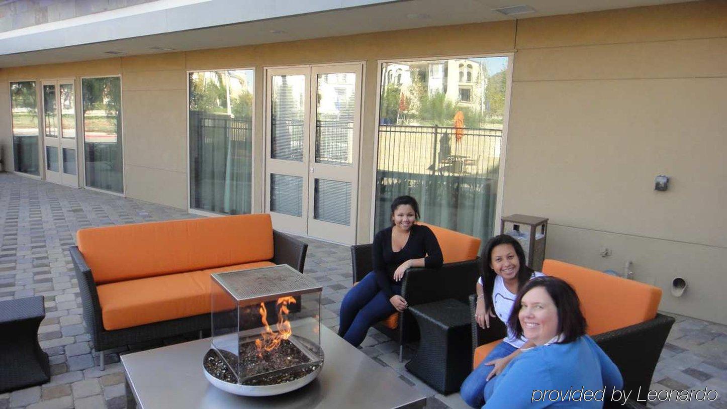 Hampton Inn & Suites Riverside/Corona East Exteriör bild